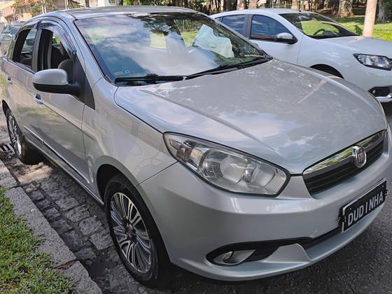 FIAT SIENA 1.6 MPI ESSENCE 16V FLEX 4P MANUAL FIAT SIENA 1.6 MPI ESSENCE 16V FLEX 4P MANUAL